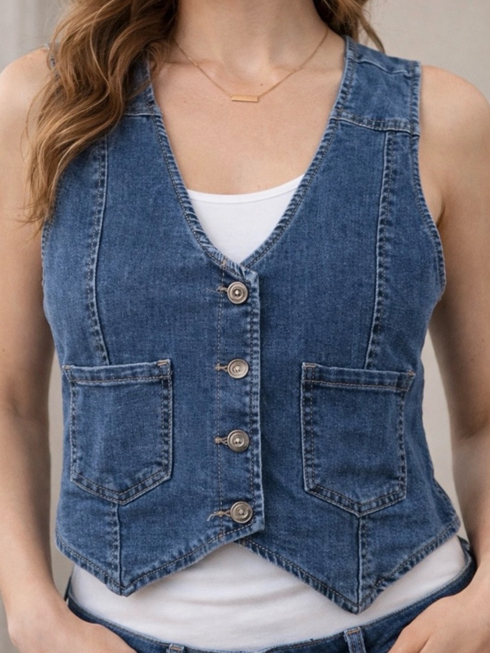 Celebrity Pink Light Wash Denim Vest XL - Picture 2 of 6